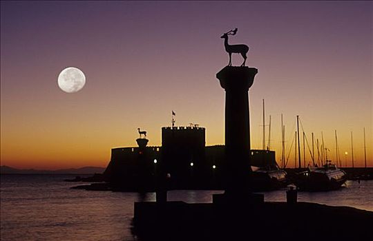 鹿,母鹿,雕塑,小湾,曼德拉基港,港口,堡垒,背影,希腊,欧洲