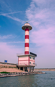 中国安徽合肥滨湖新区巢湖湿地公园灯塔