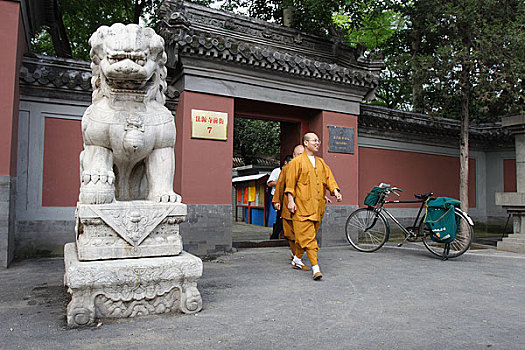 北京牛街上的法源寺