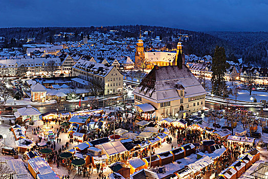 圣诞市场,黄昏,黑森林,巴登符腾堡,德国,欧洲