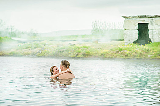 浪漫,年轻,情侣,放松,秘密,泻湖,温泉,冰岛