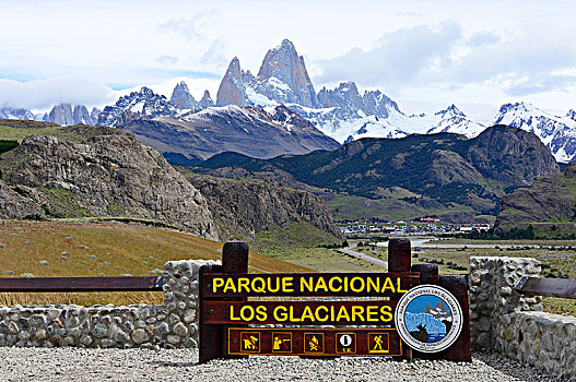 国家公园,背影,攀升,洛斯格拉希亚雷斯国家公园,圣克鲁斯省,巴塔哥尼亚,阿根廷,南美