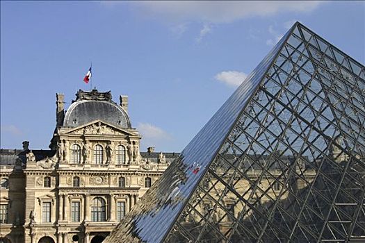 玻璃金字塔,卢浮宫,巴黎,法国