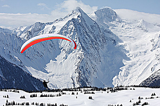 滑翔伞,飞,靠近,山,北方,加拿大