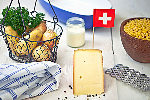 土豆,弯型空心粉,成分,瑞士