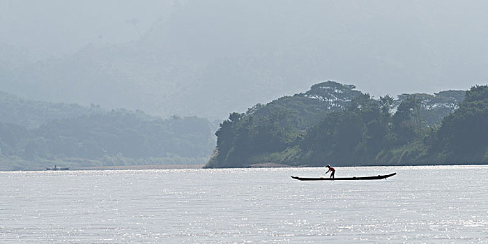 渔民,网,船,湄公河,老挝