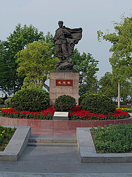 浙江杭州湖滨志愿军塑像