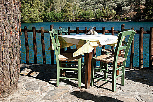 椅子,桌子,酒馆,湖,南方,克里特岛,希腊,欧洲
