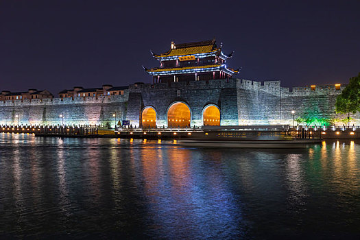 苏州市姑苏区平门景区夜景风光