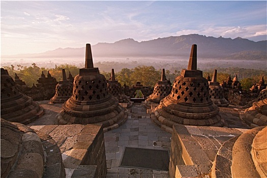 婆罗浮屠,印度尼西亚