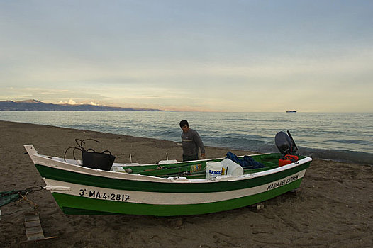 西班牙,哥斯达黎加,靠近,马拉加,托雷莫里诺斯,海滩,捕鱼者,船