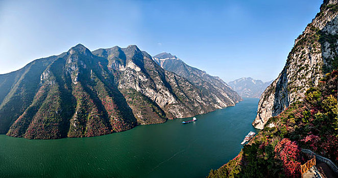 长江三峡巫峡峡谷