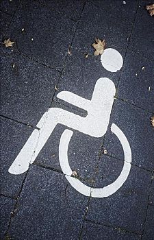 标识,残疾人专用,停车位,街道
