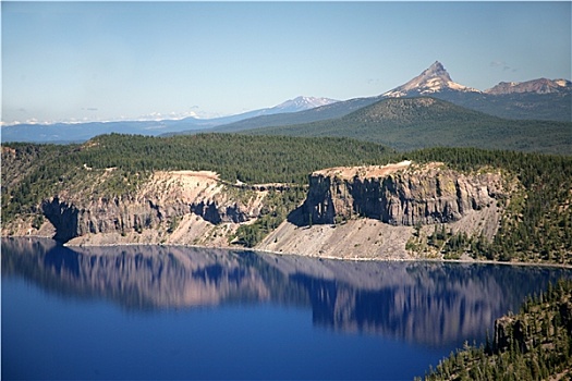 火山湖