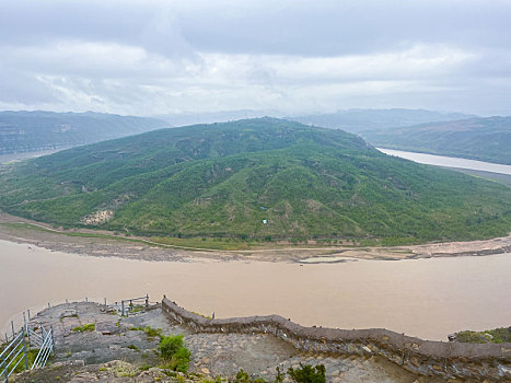 山西石楼下马家畔天下黄河第一湾