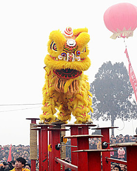 广东佛山醒狮表演