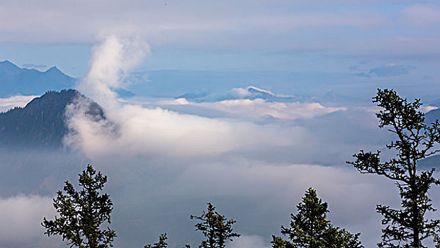 青海祁连县卓尔山