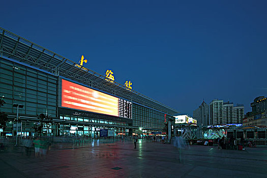 上海,火车站