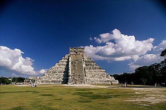 卡斯蒂略金字塔,奇琴伊察,玛雅,尤卡坦半岛,墨西哥