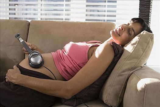 孕妇,休息,耳机,腹部
