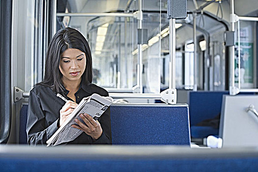 女人,填字游戏,空,巴士,地铁