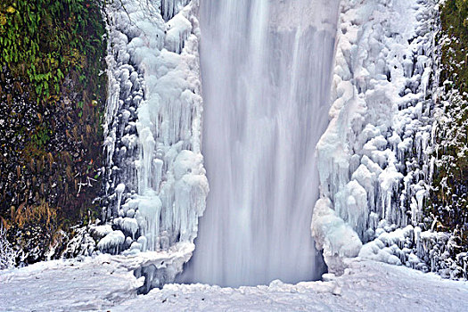 冬天,马尔特诺马瀑布,哥伦比亚峡谷,俄勒冈,美国