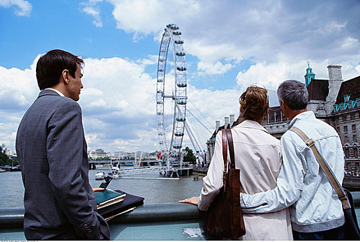 人,桥,看,千禧轮,伦敦,英格兰