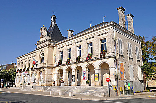 市政厅,波瓦第尔,维埃纳,法国,欧洲