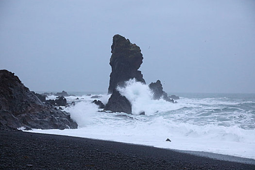 黑沙滩