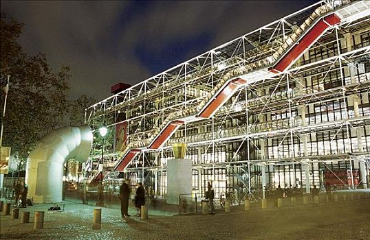 巴黎,蓬皮杜中心,晚间,夜晚,光亮,艺术,建筑,钢铁,玻璃幕墙,现代建筑