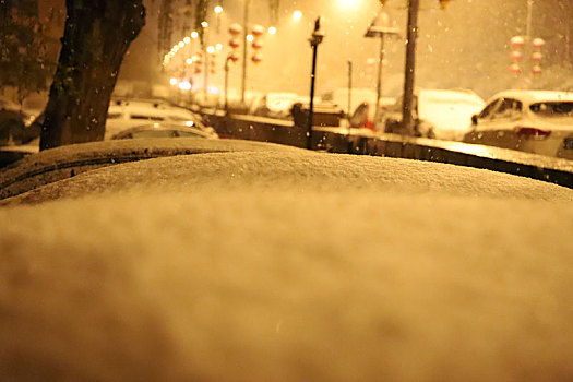 下雪的街道