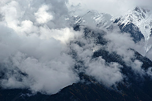 红拉山,芒康