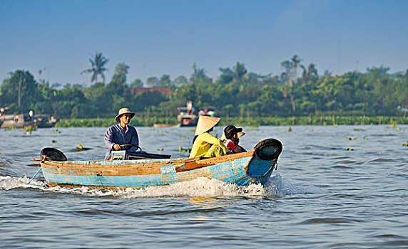 渔船,女人,湄公河,永隆,湄公河三角洲,越南,亚洲