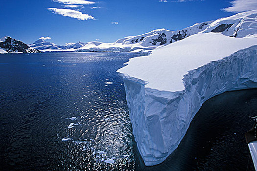 南极,航拍,冰山,漂浮,靠近,海峡