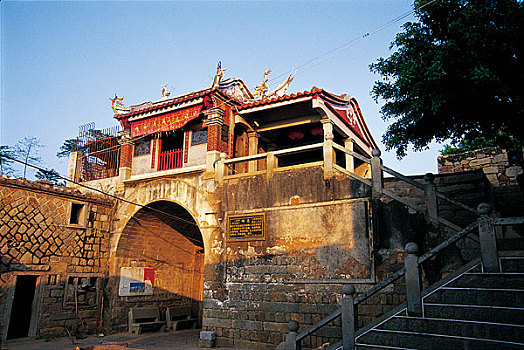 泉州崇武古城(泉州崇武古城游记)