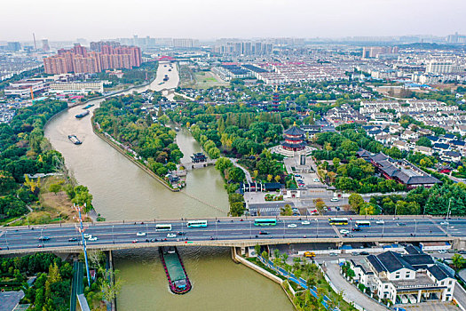 航拍江苏苏州京杭运河畔枫桥风景名胜区