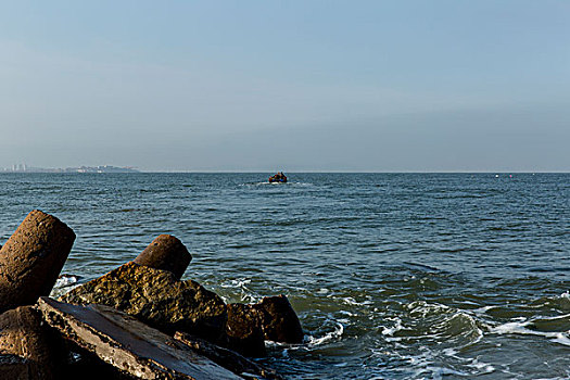 海滩大海