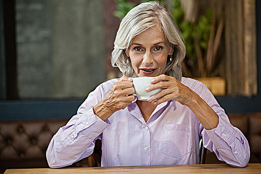 头像,老年妇女,咖啡杯,坐,桌子,咖啡