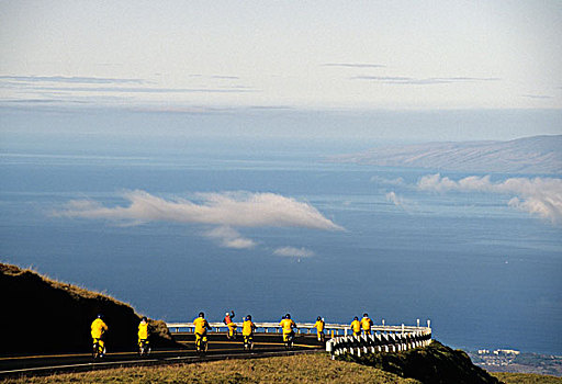 美国,夏威夷,下坡,骑自行车,哈莱亚卡拉国家公园,毛伊岛