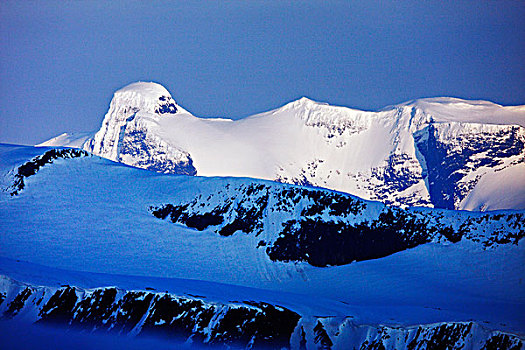 积雪,山,晴天