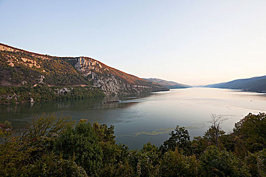 铁门,峡谷,多瑙河,南方,喀尔巴阡山脉地区,国家公园,塞尔维亚,罗马尼亚,河,山谷,看,风景