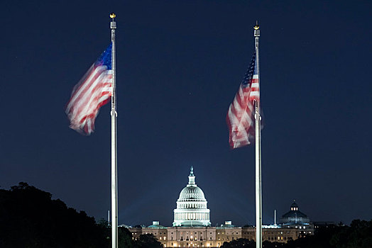 美国,国会大厦,光亮,夜晚,框架,美国国旗,华盛顿特区