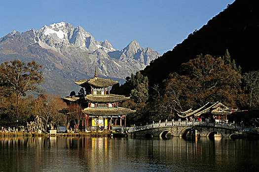 中国,云南,丽江,黑色,龙,水池,玉龙雪山