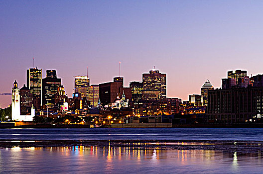 晚间,天际线,蒙特利尔老城,前景,劳伦斯河,圣母院,蒙特利尔,魁北克,加拿大