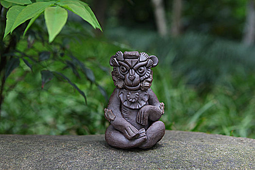 陶泥雕塑猴