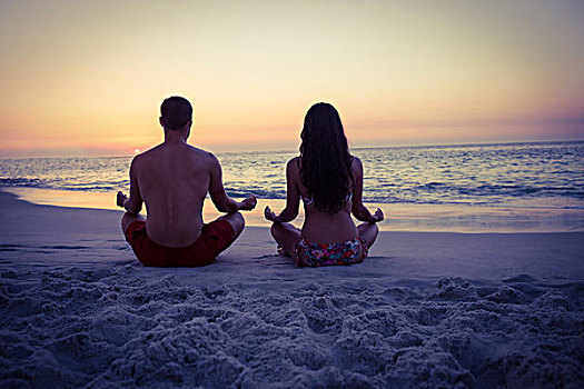幸福伴侣,瑜珈,旁侧,水,海滩