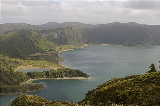 火山口