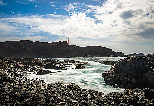 海滩,黑色,火山岩,石头,蓝绿色海水,背影,灯塔,特内里费岛,加纳利群岛,西班牙,欧洲