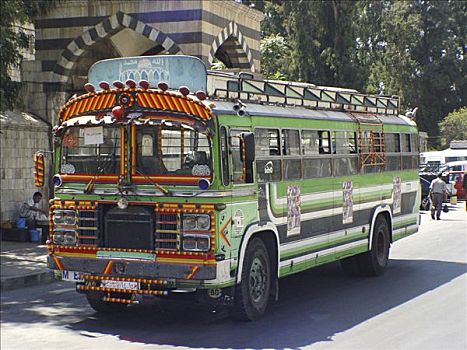 巴士,大马士革