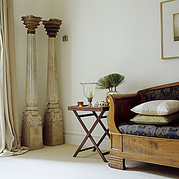 精美,边桌,靠近,木制长椅,装饰,老式,柱子,角,客厅